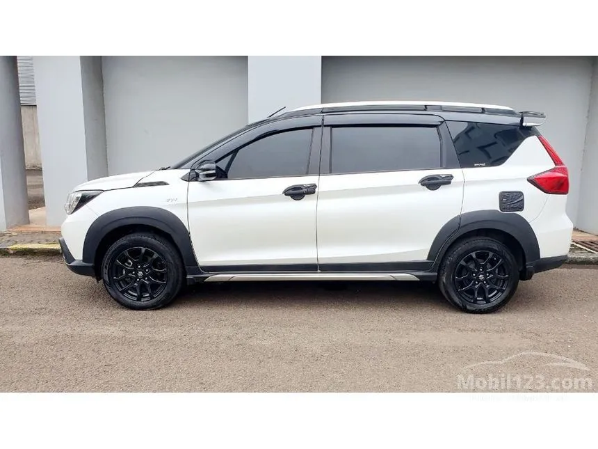 2024 Suzuki XL7 Alpha Hybrid SUV