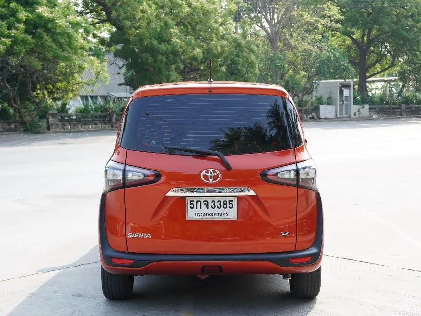 2016 Toyota SIENTA V Wagon