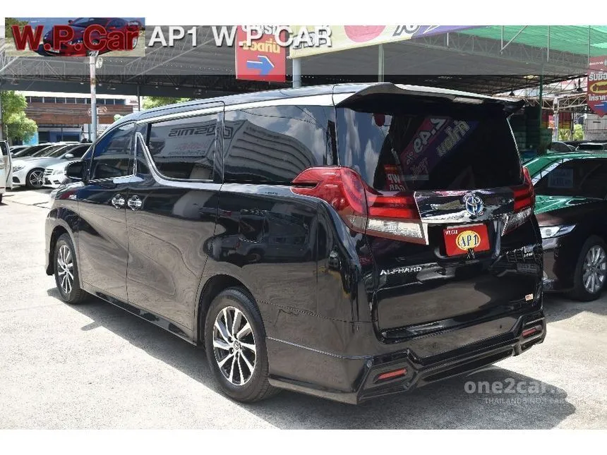 2016 Toyota Alphard HYBRID E-Four Van