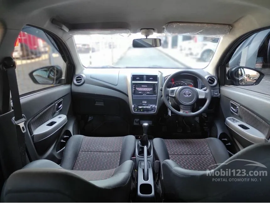 2022 Toyota Agya GR Sport Hatchback