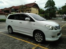 2010 Toyota Innova 2.0 (ปี 04-11) V Wagon AT