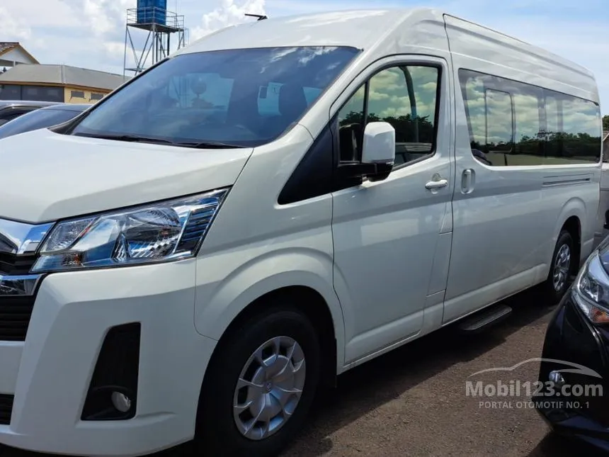 2024 Toyota Hiace Premio Van