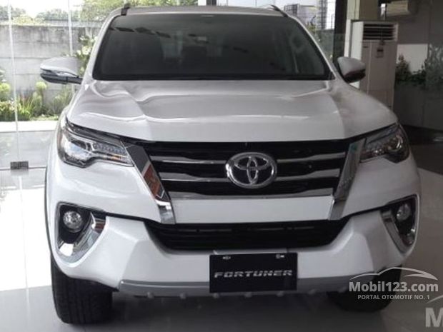 Toyota Fortuner Mobil Bekas Baru dijual di Serang  Banten  