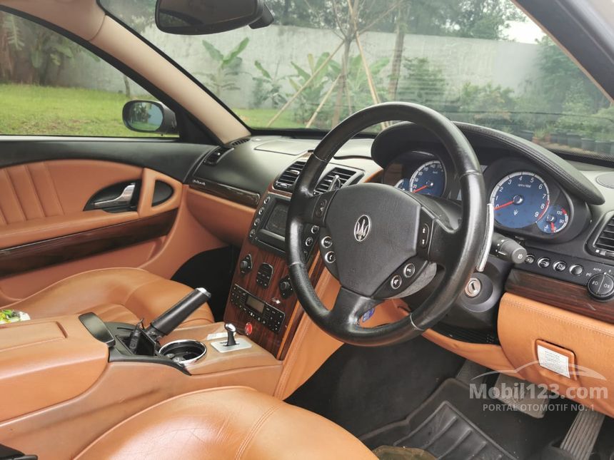2004 Maserati Quattroporte Sedan