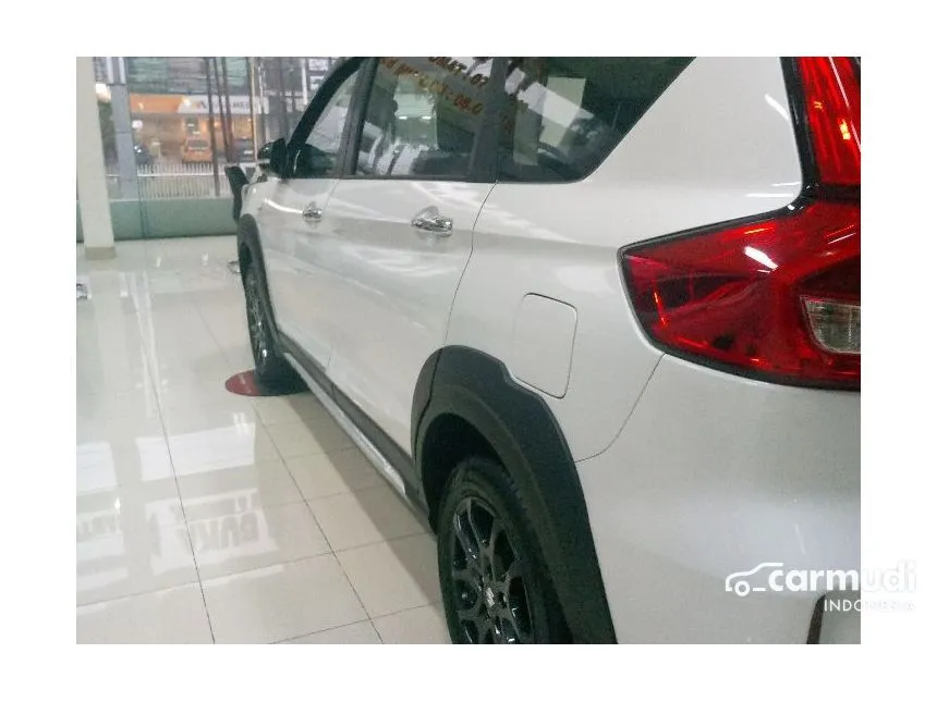 2025 Suzuki XL7 Alpha Hybrid SUV