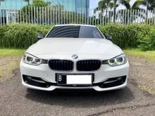 2014 BMW 328i 2.0 AT PUTIH