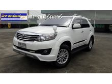 2014 Toyota Fortuner 2.7 (ปี 12-15) V SUV AT