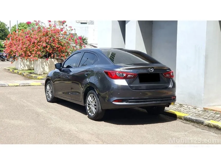 2022 Mazda 2 Sedan