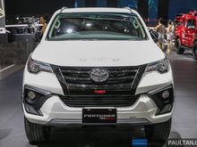 2019 Toyota Fortuner 2,4 TRD SUV