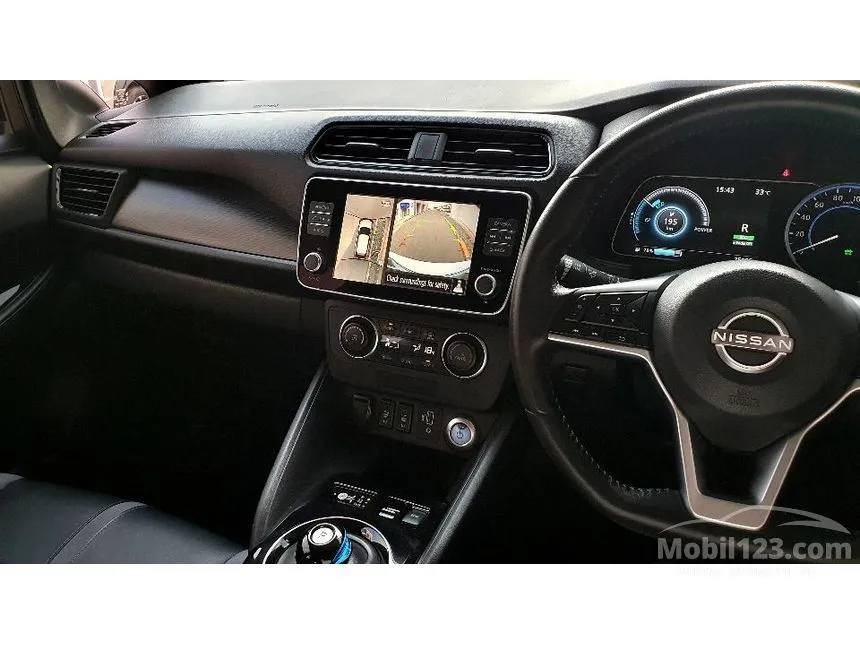 2023 Nissan Leaf (2 Tone) Hatchback