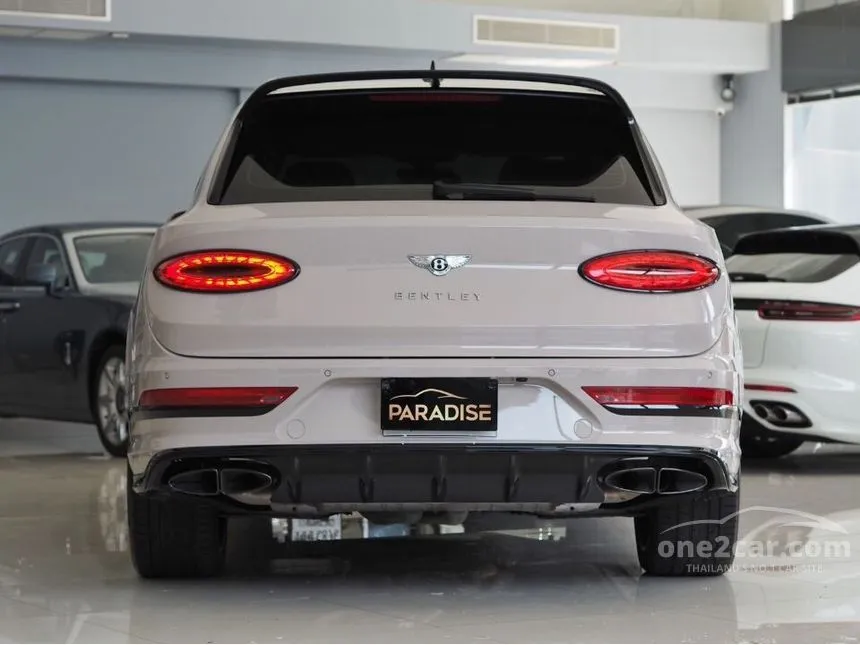 2022 Bentley Bentayga Hybrid SUV