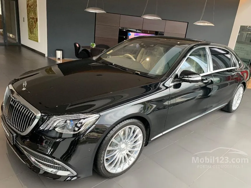2020 Mercedes-Benz Mercedes-Maybach S560 Sedan