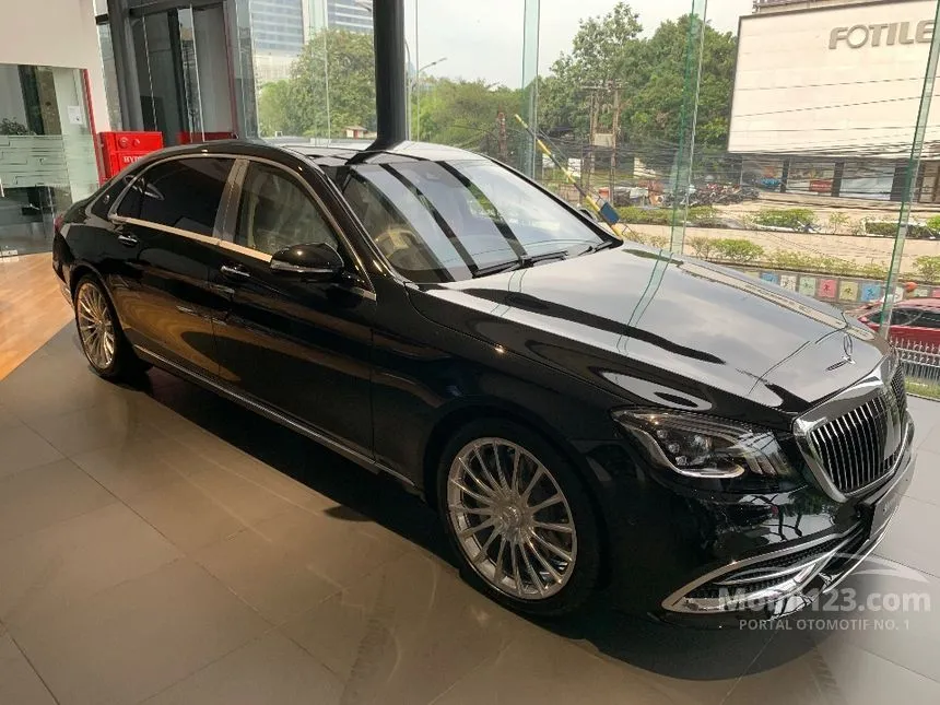 2020 Mercedes-Benz Mercedes-Maybach S560 Sedan