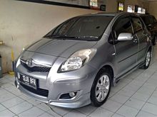 Toyota Yaris 1.5 S Limited 2009 AT Silver , good condition , DP hanya 15 juta saja