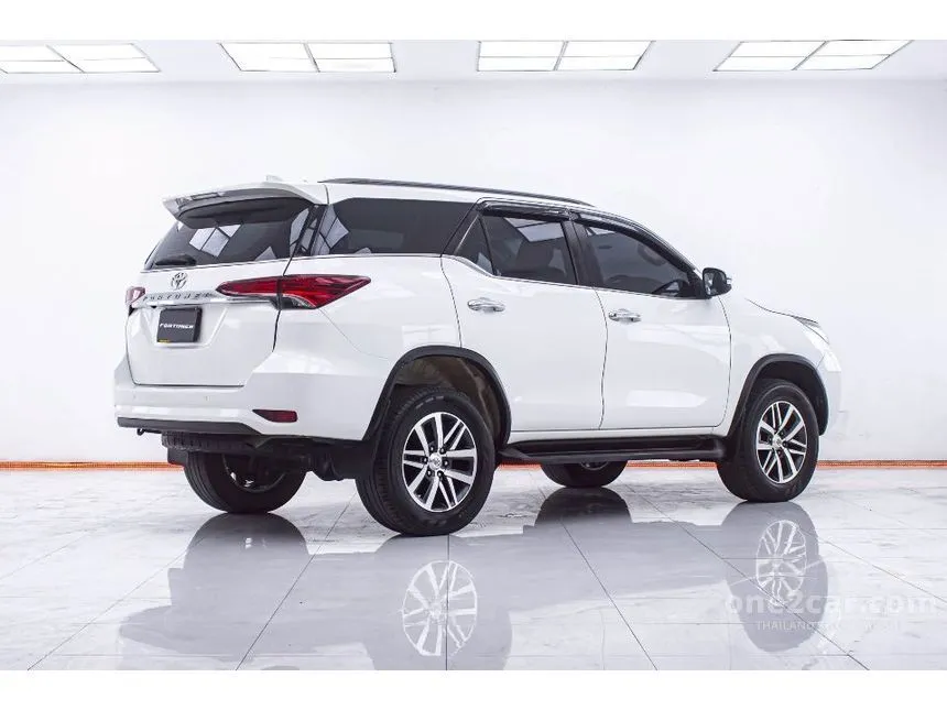 2017 Toyota FORTUNER V SUV