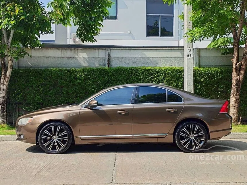 2013 Volvo S80 D4 Sedan
