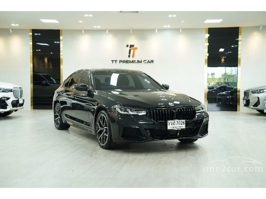 2023 BMW 530e M Sport Sedan