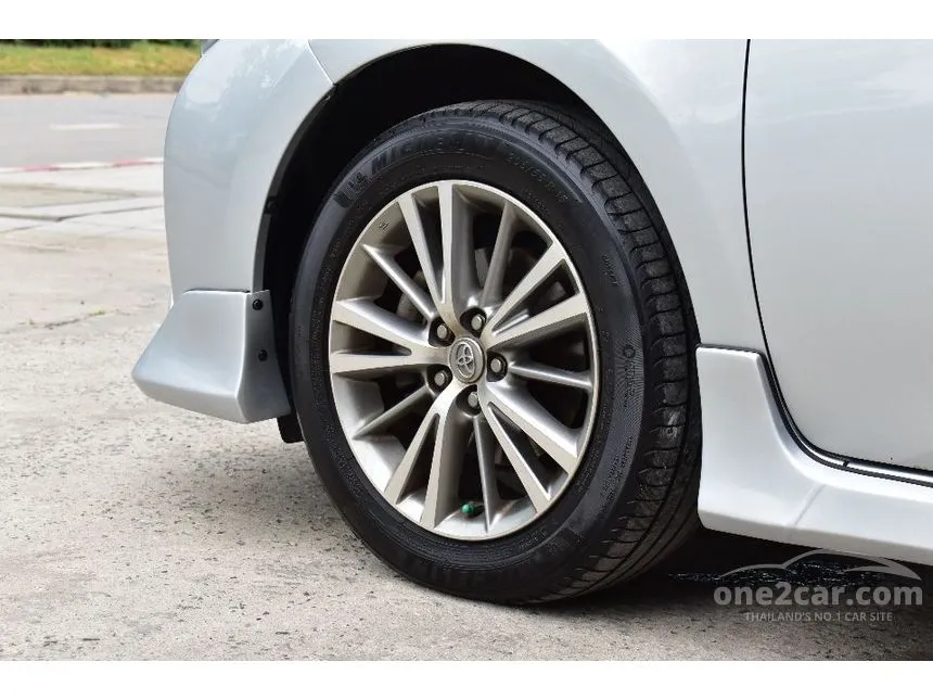 2014 Toyota Corolla Altis E Sedan