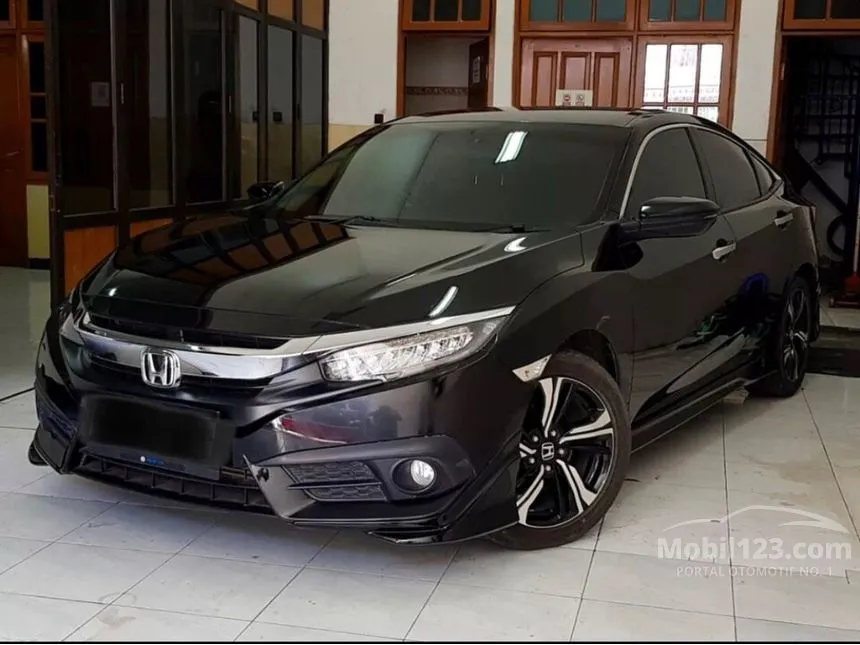 Jual Mobil Honda Civic 2018 ES 1.5 di Jawa Timur Automatic Sedan Hitam Rp 385.000.000