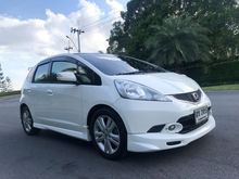 2011 Honda Jazz 1.5 (ปี 08-14) SV i-VTEC Hatchback AT