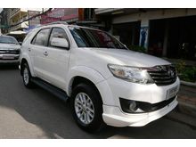 2012 Toyota Fortuner 2.7 (ปี 12-15) V SUV AT