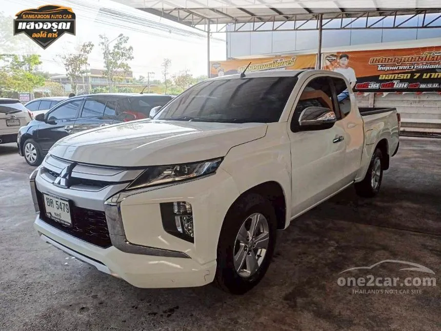 2020 Mitsubishi TRITON GLX Mega Cab Pickup