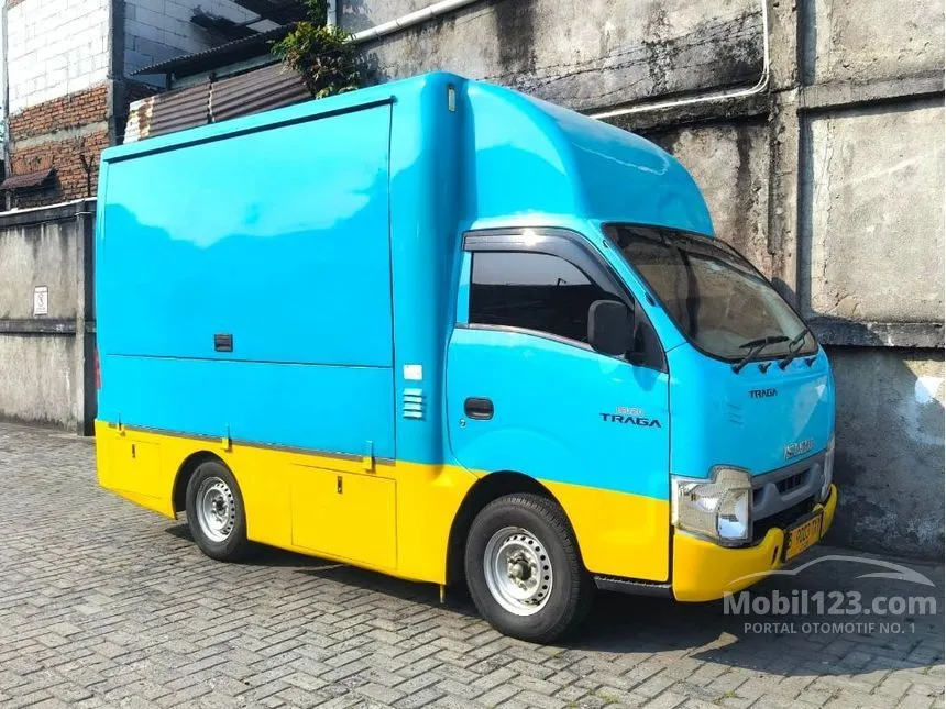 2023 Isuzu Traga Box Semi Aluminium Pickup