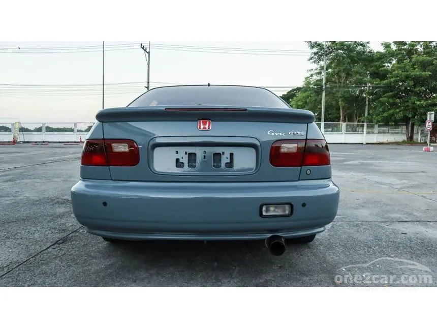 1995 Honda Civic VTi EX Sedan