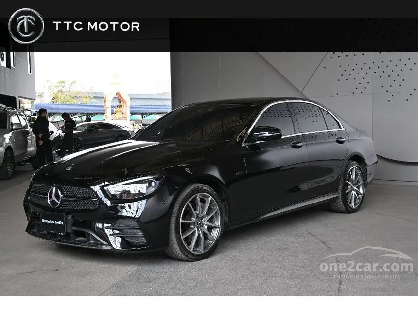 2021 Mercedes-Benz E300 e AMG Dynamic Sedan