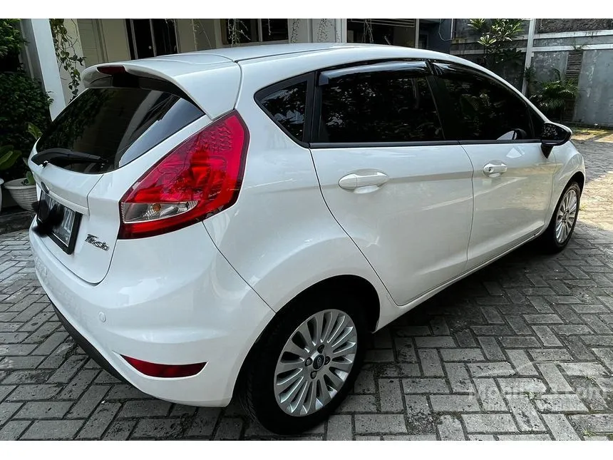 2012 Ford Fiesta Trend Hatchback