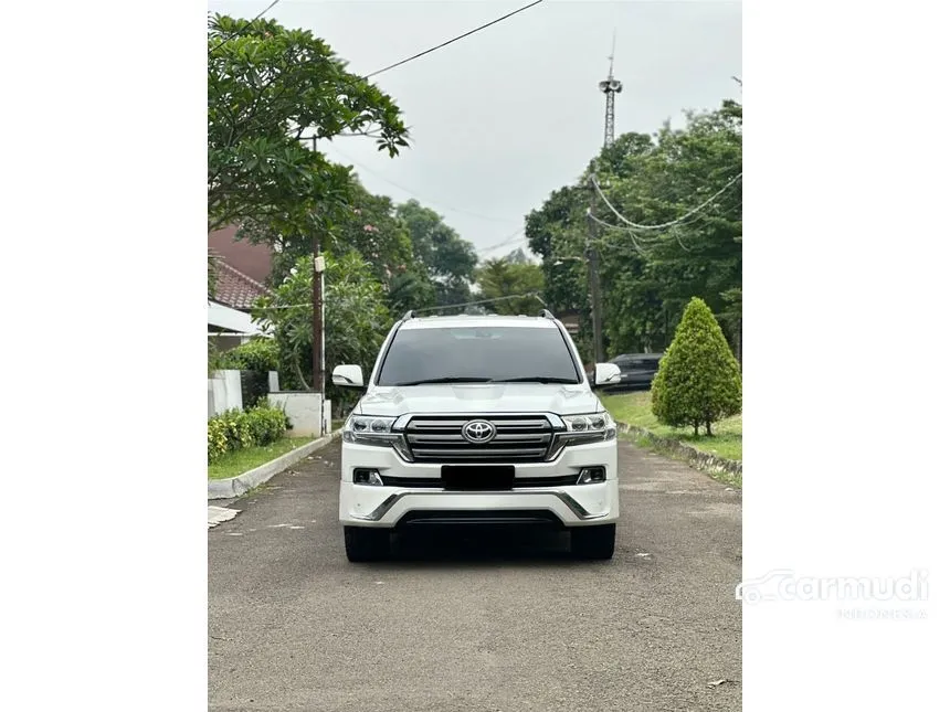 2012 Toyota Land Cruiser 200 Full spec SUV