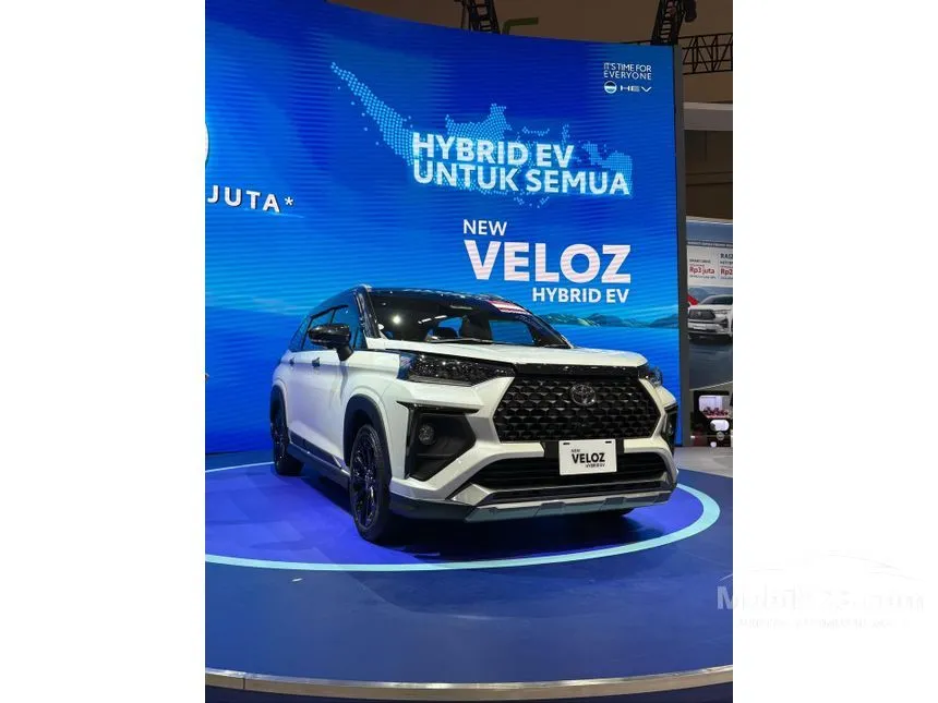 2026 Toyota Veloz V HEV MPV
