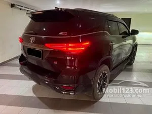 2021 Toyota Fortuner 2.4 VRZ GR SPORT 4X2 SUV