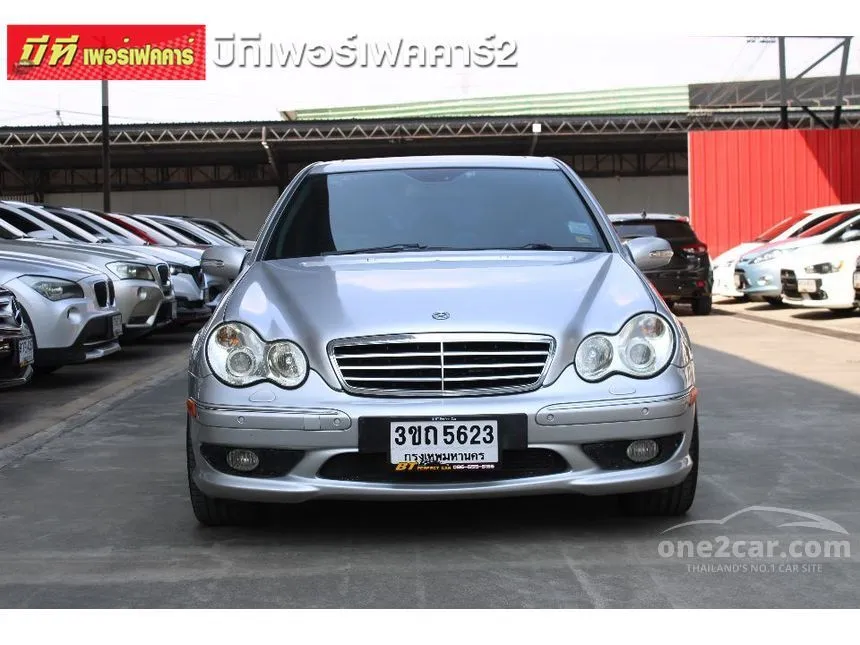 2001 Mercedes-Benz C200 Kompressor Avantgarde Sedan