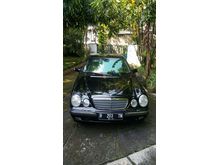 2001 Mercedes-Benz E240 2.4 W210 V6 2.4 Automatic Sedan