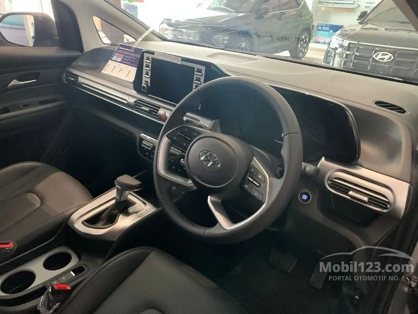 2025 Hyundai Stargazer Prime MPV