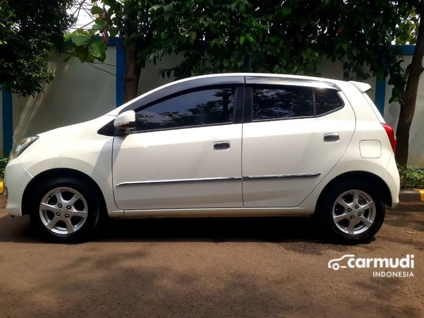 2014 Daihatsu Ayla X Hatchback