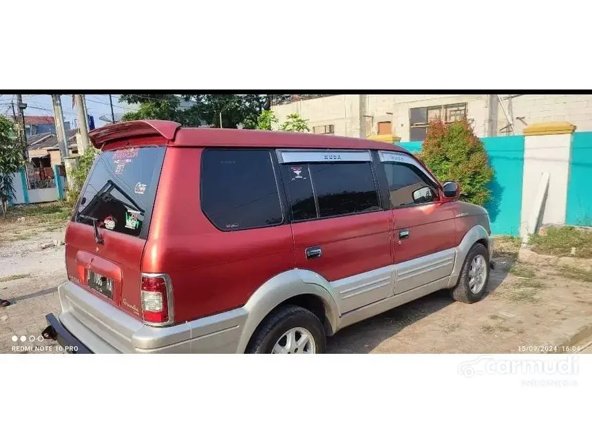 2002 Mitsubishi Kuda Grandia MPV