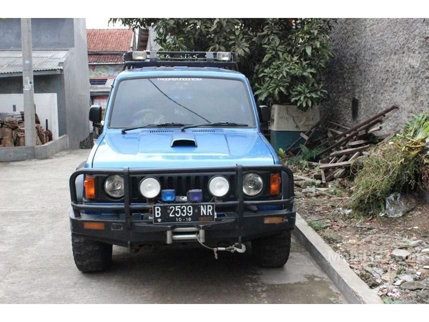 Jual Mobil  Chevrolet  Trooper 1991 2 3 Manual 2 3 di Jawa  