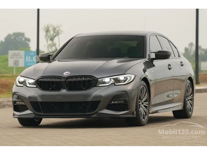 2020 BMW 330i M Sport Sedan