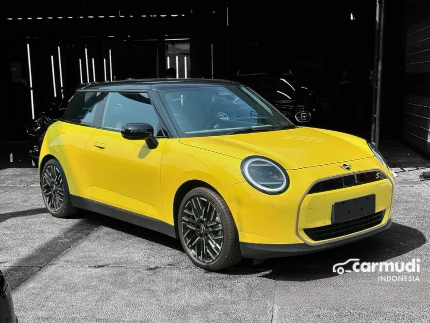 2024 MINI Cooper S Electric Level 3 Hatchback