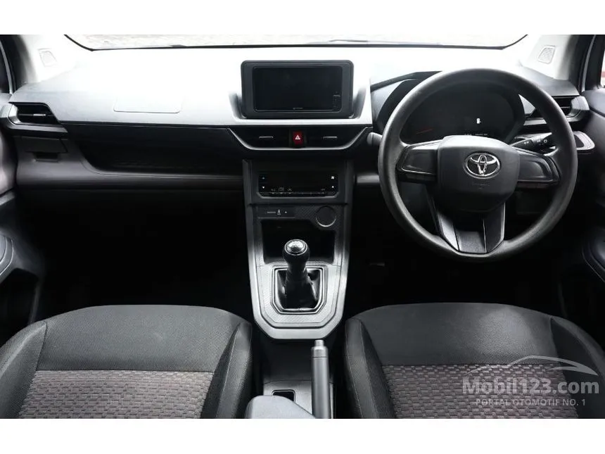 2022 Toyota Avanza E MPV