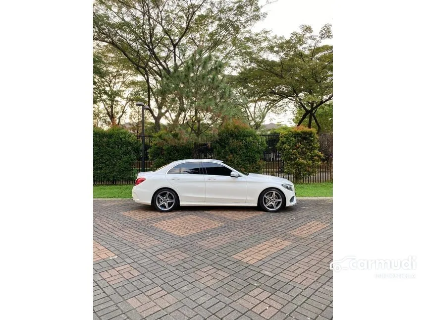 2018 Mercedes-Benz C200 AMG Sedan