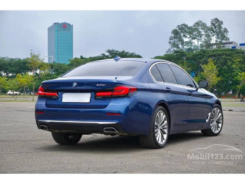 2021 BMW 530i M Sport Sedan