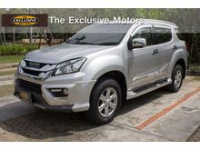 2015 Isuzu MU-X 3.0 (ปี 13-17) SUV AT