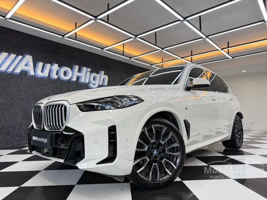 2024 BMW X5 xDrive40i M Sport SUV