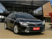 2015 Toyota Camry 2.5 V Sedan -  Garansi senilai 3 JUTA