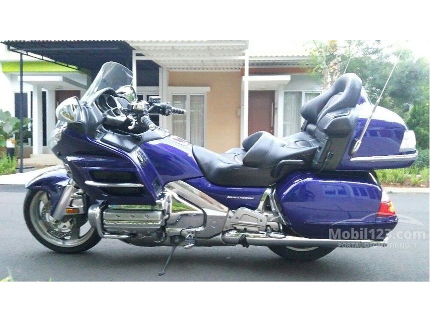 2003 honda goldwing