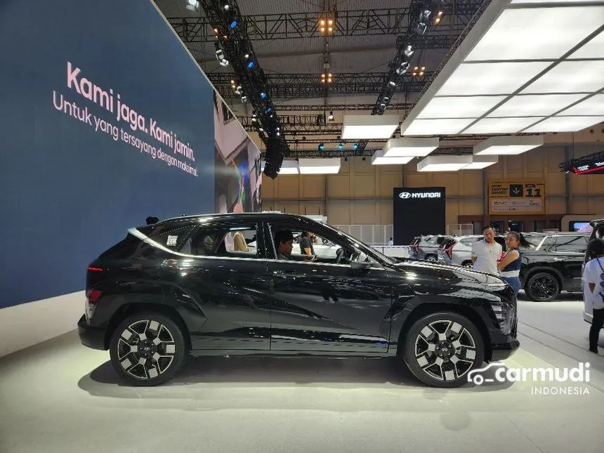 2025 Hyundai Kona Signature Long Range SUV