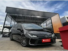 2021 Toyota Corolla Altis 1.8 V Sedan - Garansi senilai 3 JUTA